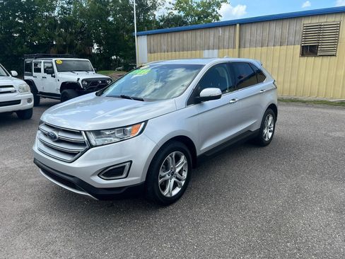 Used 2017 Ford Edge Titanium FWD image 2