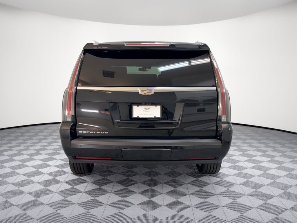Used 2019 Cadillac Escalade ESV Platinum AWD/4WD image 11