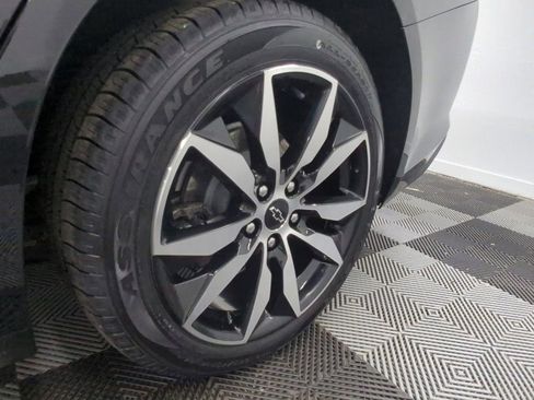 Used 2022 Chevrolet Malibu RS FWD image 25