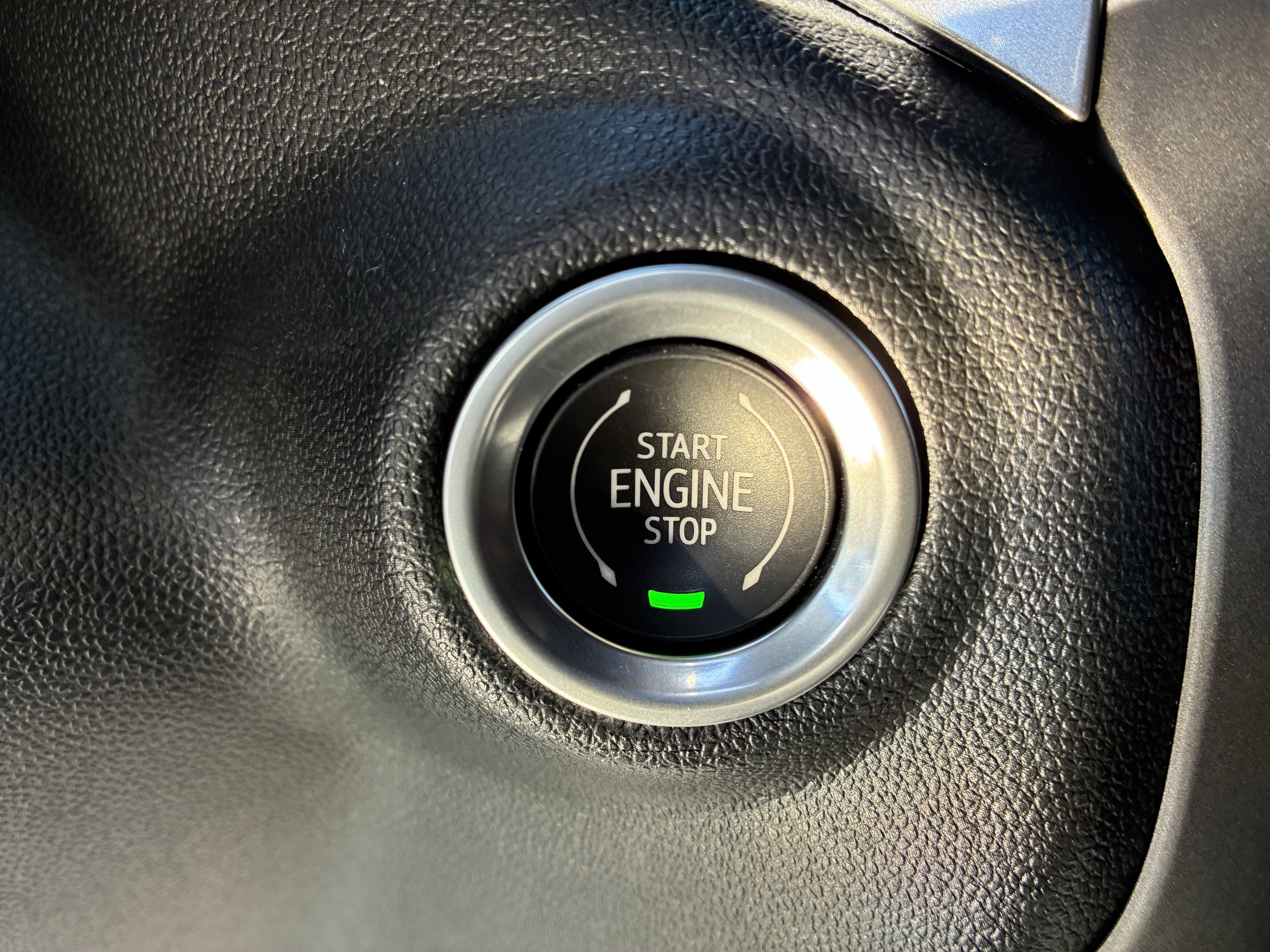 Used 2021 Chevrolet Silverado 1500 RST AWD/4WD image 32