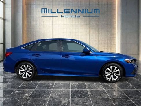 Certified 2023 Honda Civic LX image 6