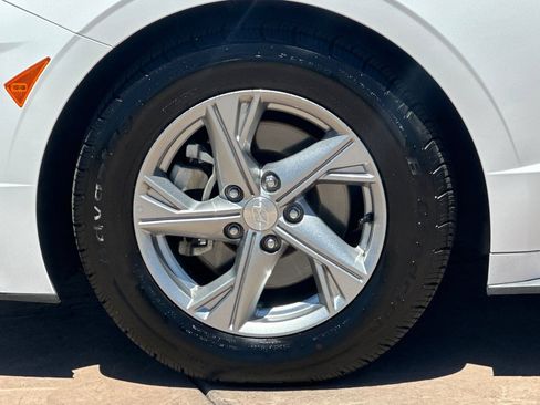 Used 2023 Hyundai Sonata SE w/ Cargo Package FWD image 29