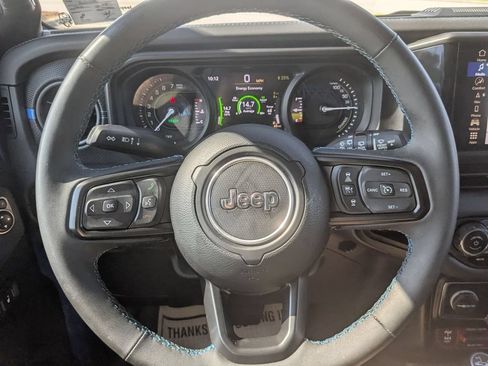 Certified 2024 Jeep Wrangler Unlimited Rubicon 4xe w/ Capability Package AWD/4WD image 20