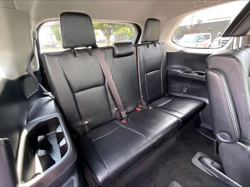 Used 2025 Toyota Grand Highlander FWD image 32