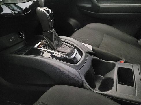 Used 2022 Nissan Rogue Sport S AWD/4WD image 26