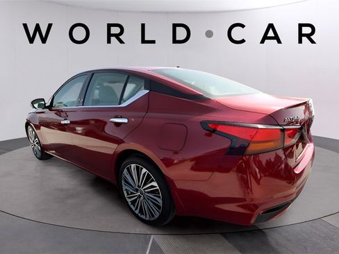 Used 2024 Nissan Altima 2.5 SL image 5