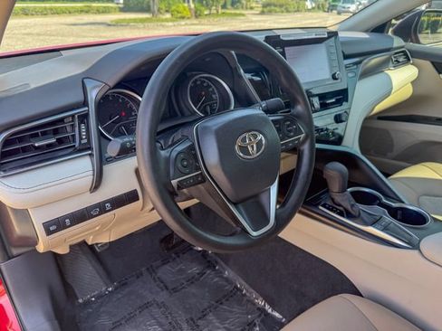 Used 2024 Toyota Camry LE FWD image 15