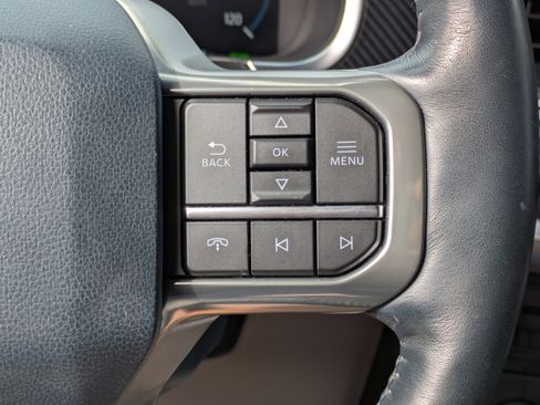 Used 2022 Ford F150 Limited image 26