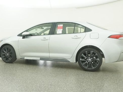 New 2026 Toyota Corolla SE FWD image 20