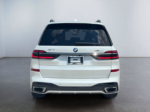 Used 2026 BMW X7 xDrive40i AWD/4WD image 4