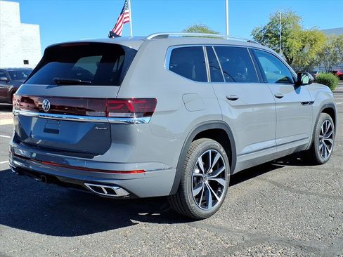 New 2026 Volkswagen Atlas SEL Premium R-Line image 7
