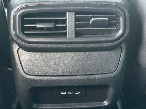 Certified 2025 Honda Pilot Sport image 17