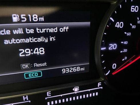 Used 2022 Kia Sorento S FWD image 15