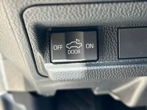 Certified 2025 Toyota Tacoma SR RWD image 22