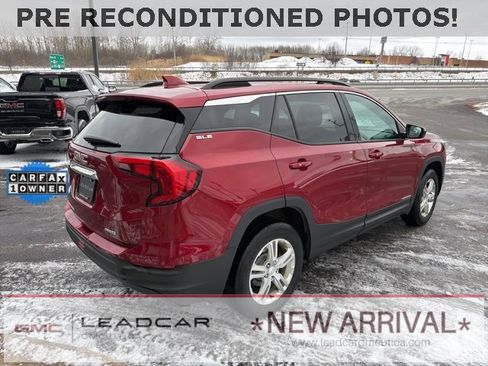 Used 2019 GMC Terrain SLE w/ Driver Convenience Package image 5