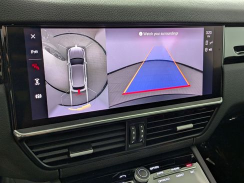 Certified 2023 Porsche Cayenne Platinum Edition AWD/4WD image 18