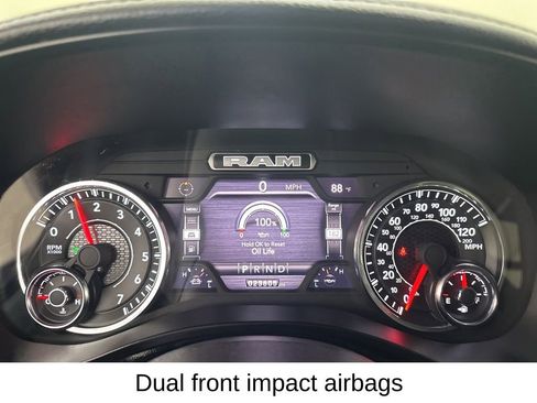 Used 2023 RAM 1500 Laramie AWD/4WD image 41
