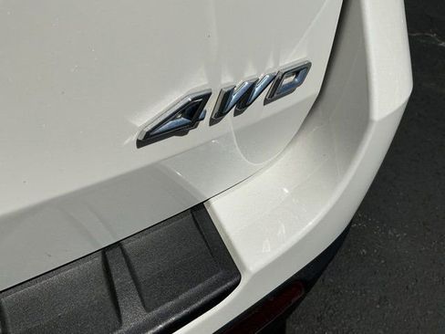 Used 2025 Ford Explorer ST-Line w/ ST-Line Street Pack AWD/4WD image 7