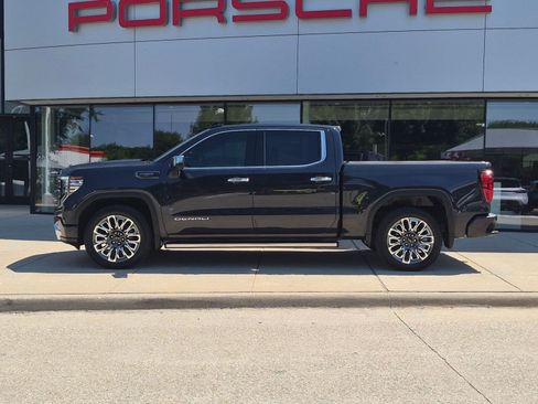 Used 2024 GMC Sierra 1500 Denali Ultimate AWD/4WD image 2
