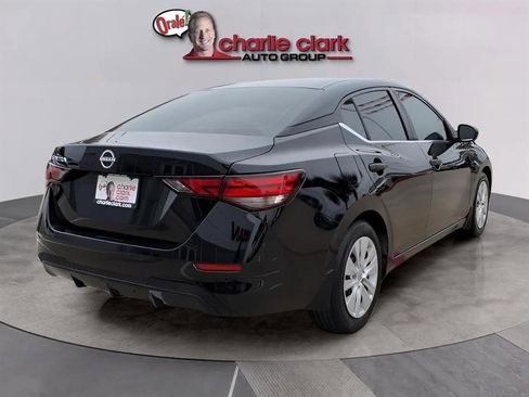 Used 2024 Nissan Sentra S image 5