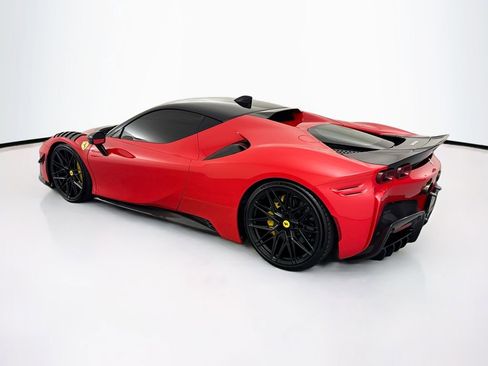Used 2023 Ferrari SF90 Stradale AWD/4WD image 7