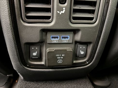 Used 2024 Dodge Durango SRT AWD/4WD image 18