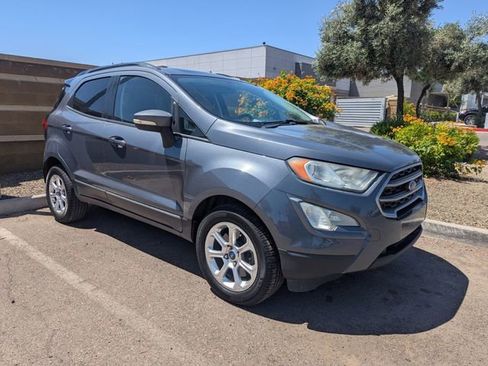 Used 2018 Ford EcoSport SE w/ SE Convenience Package image 4