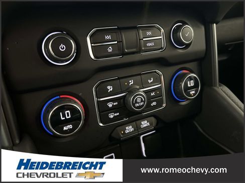 Used 2023 Chevrolet Suburban LS AWD/4WD image 24