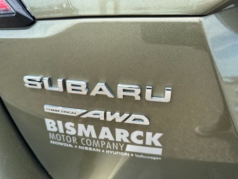 Used 2025 Subaru Outback Premium w/ Popular Package #1A AWD/4WD image 7