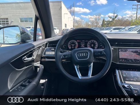 Certified 2026 Audi Q7 3.0T Premium w/ Convenience Plus Package AWD/4WD image 17