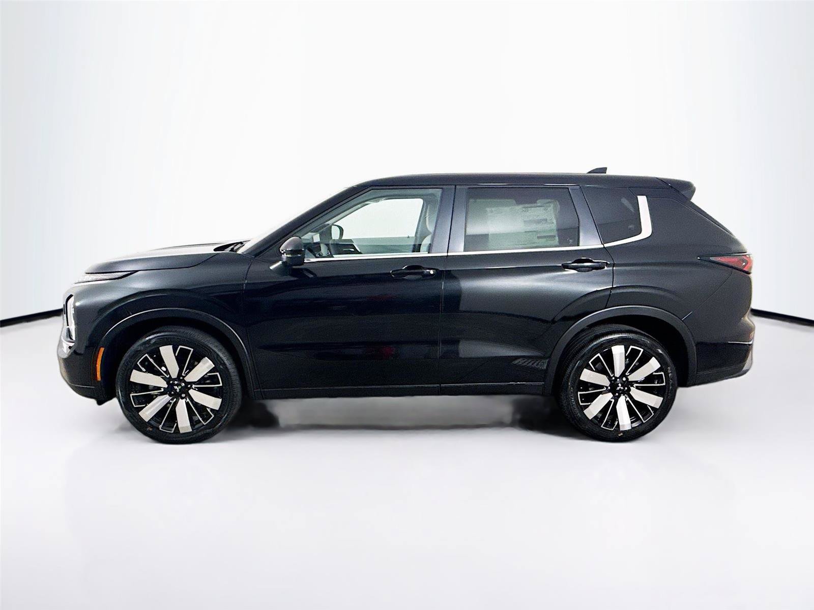 New 2026 Mitsubishi Outlander SE AWD/4WD image 29