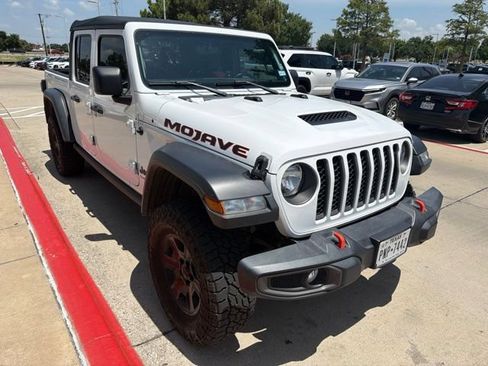 Used 2021 Jeep Gladiator Mojave AWD/4WD image 3