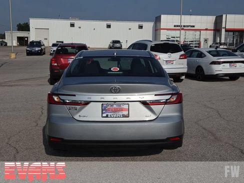 Used 2025 Toyota Camry LE FWD image 28