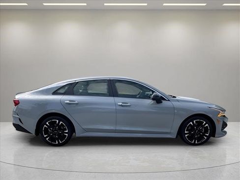 Used 2023 Kia K5 GT-Line w/ GT-Line Premium Package FWD image 6