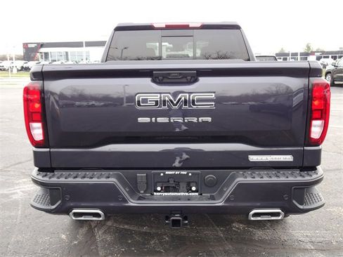New 2026 GMC Sierra 1500 Elevation w/ Elevation Premium Package image 4