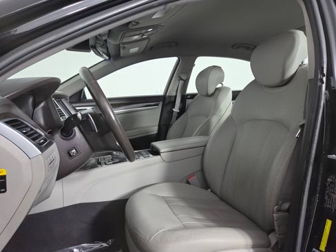 Used 2017 Genesis G80 3.8 AWD/4WD image 18