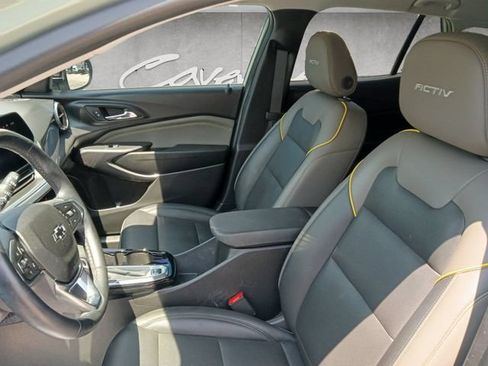 Used 2025 Chevrolet Trax ACTIV w/ Driver Confidence Package FWD image 19