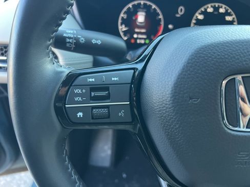 Used 2024 Honda HR-V EX-L image 14