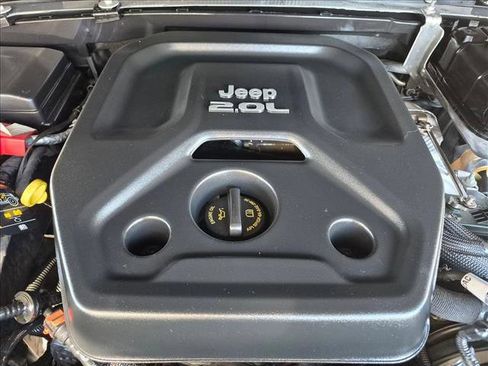 Used 2023 Jeep Wrangler Rubicon w/ LED Lighting Group AWD/4WD image 20