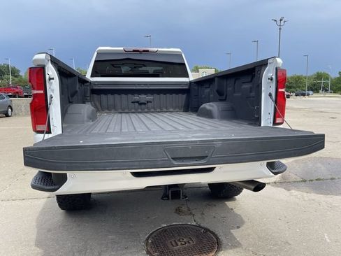 Used 2024 Chevrolet Silverado 2500 LT w/ Z71 Sport Edition AWD/4WD image 21