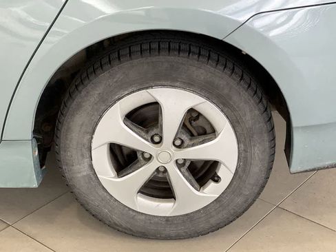 Used 2013 Toyota Prius Two FWD image 13