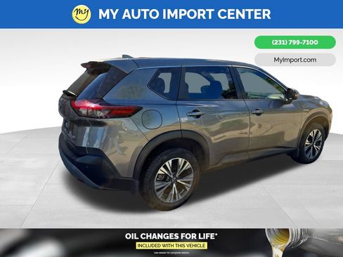 Used 2023 Nissan Rogue SV AWD/4WD image 7