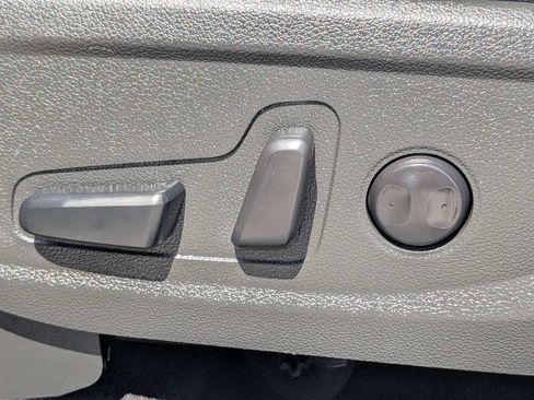Used 2022 Hyundai Santa Fe SEL FWD image 21