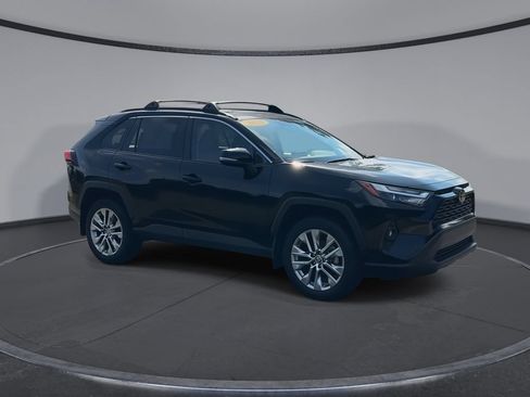 Used 2025 Toyota RAV4 XLE Premium w/ Weather Package FWD image 2
