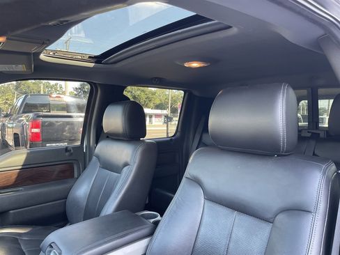 Used 2012 Ford F150 Lariat w/ Lariat Chrome Pkg image 6