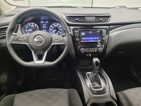Used 2019 Nissan Rogue Sport SV AWD/4WD image 22