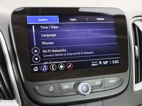 Used 2024 Chevrolet Malibu LT image 34