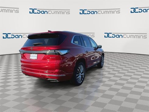 Used 2026 Buick Enclave Avenir w/ Super Cruise Package image 11