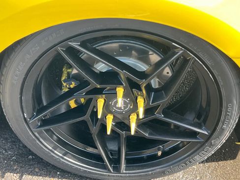 Used 2017 Chevrolet Camaro LT image 18