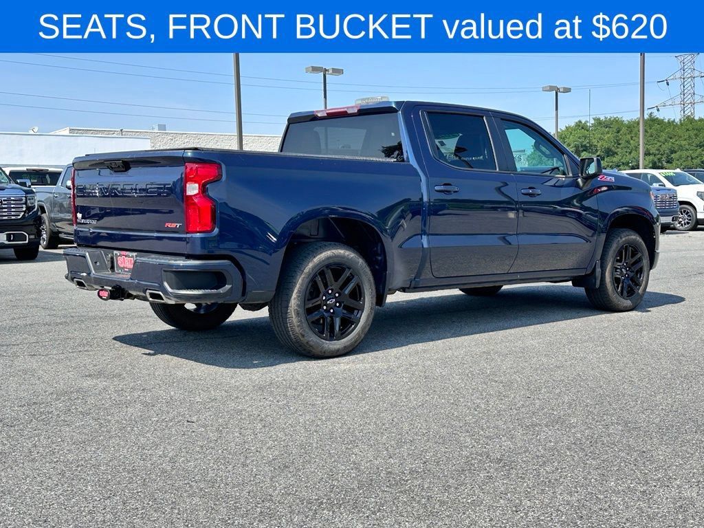 Used 2022 Chevrolet Silverado 1500 RST w/ Z71 Off-Road Package AWD/4WD image 9